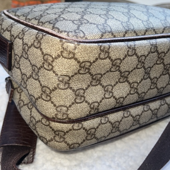 Gucci Gg Supreme Gg Plus Shoulder Bag - Picture 4 of 13